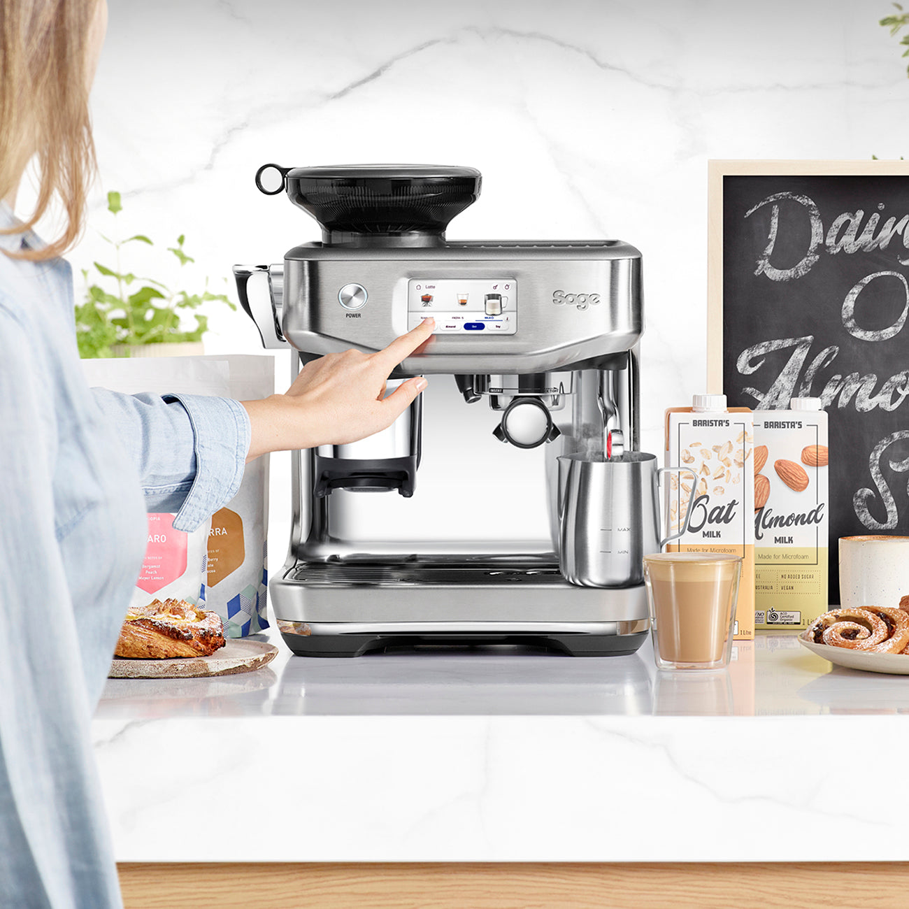 Cafetera Espresso Semiautomática Molinillo SAGE PANTALLA TACTIL BARISTA TOUCH IMPRESS
